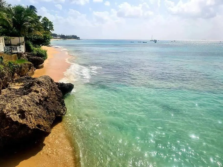 Holiday home Ottie-Newly Renovated, 5 Min From Beach Saint James Barbados